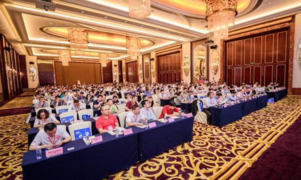 抢滩5G通讯结构，，，，，，，bevictor伟德官网特种功效质料迈入“新常态”